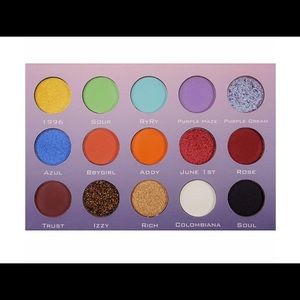 Illuminati x Isa eyeshadow pallete